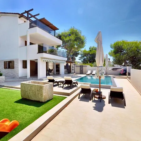 Charmante Und Luxurioese La Casa Del Capitano By Interhome