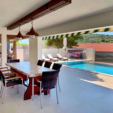 Feriehus Charmante Und Luxurioese La Casa Del Capitano By Interhome *