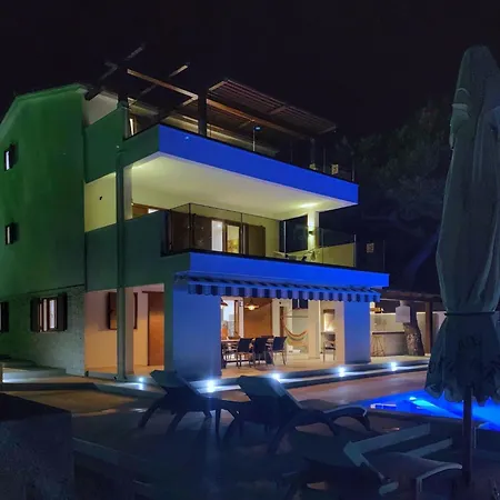 Holiday Home By Interhome * Razanj