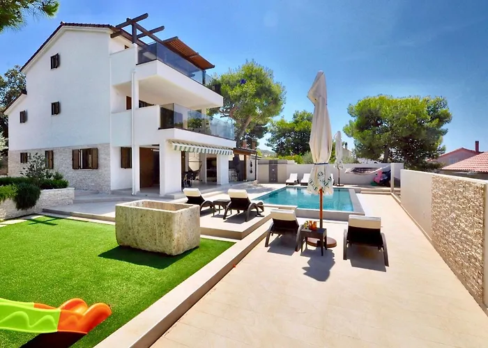 Charmante Und Luxurioese La Casa Del Capitano By Interhome