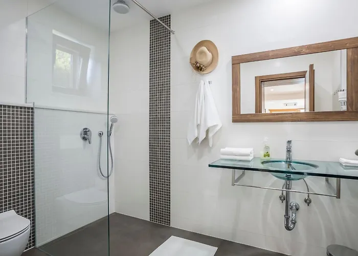 Charmante Und Luxurioese La Casa Del Capitano By Interhome Feriehus Ražanj