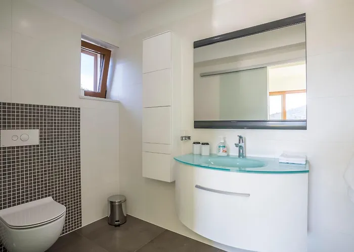 Charmante Und Luxurioese La Casa Del Capitano By Interhome Ražanj